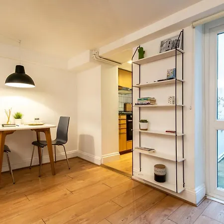 Stylish Underground Flat, Beach 30S, Graffiti Yard Brighton Exterior photo